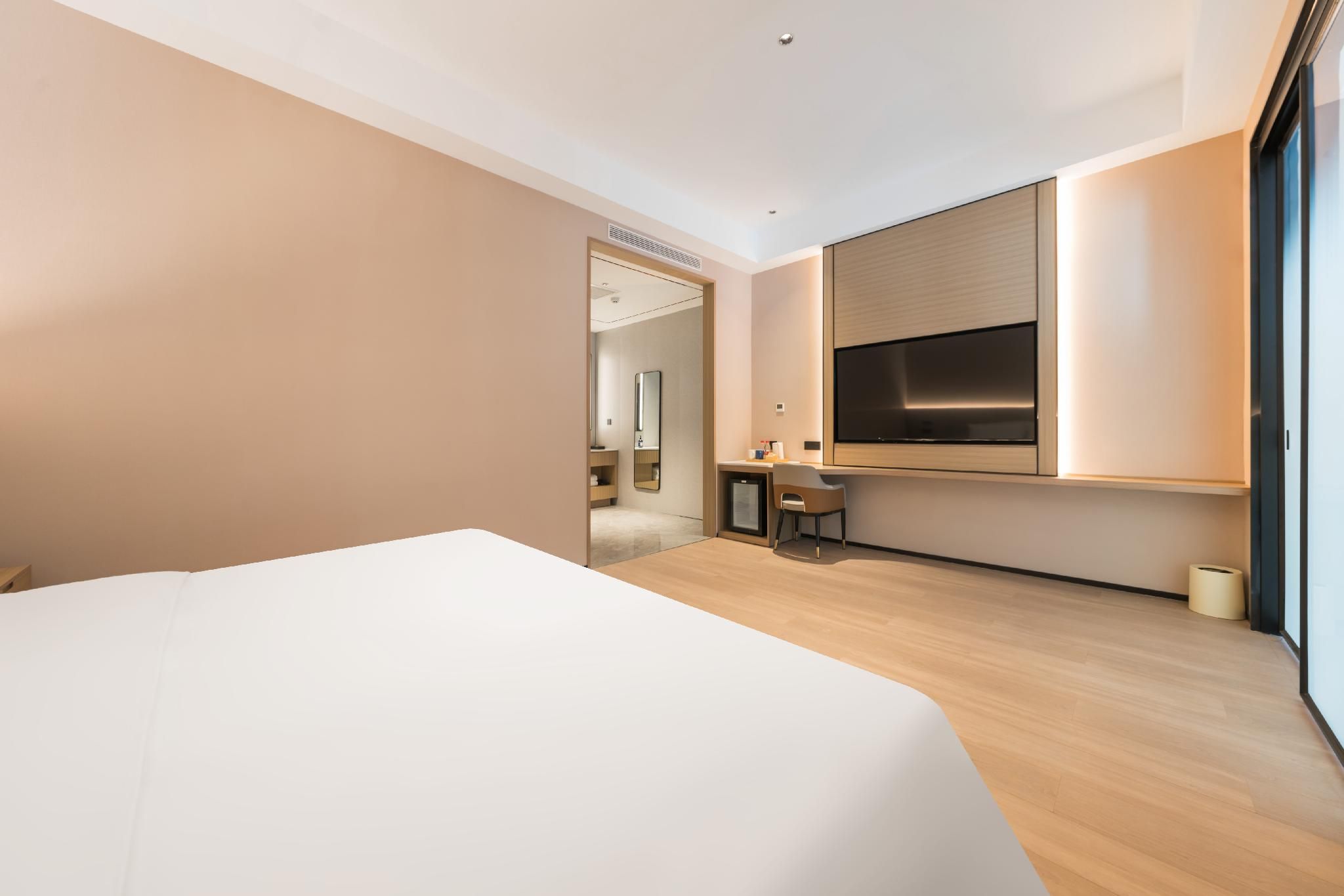 Huazhu - Deluxe Suite