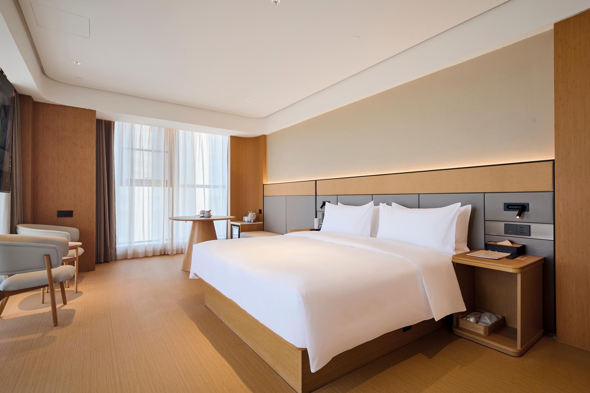 Huazhu - Business Bed Room