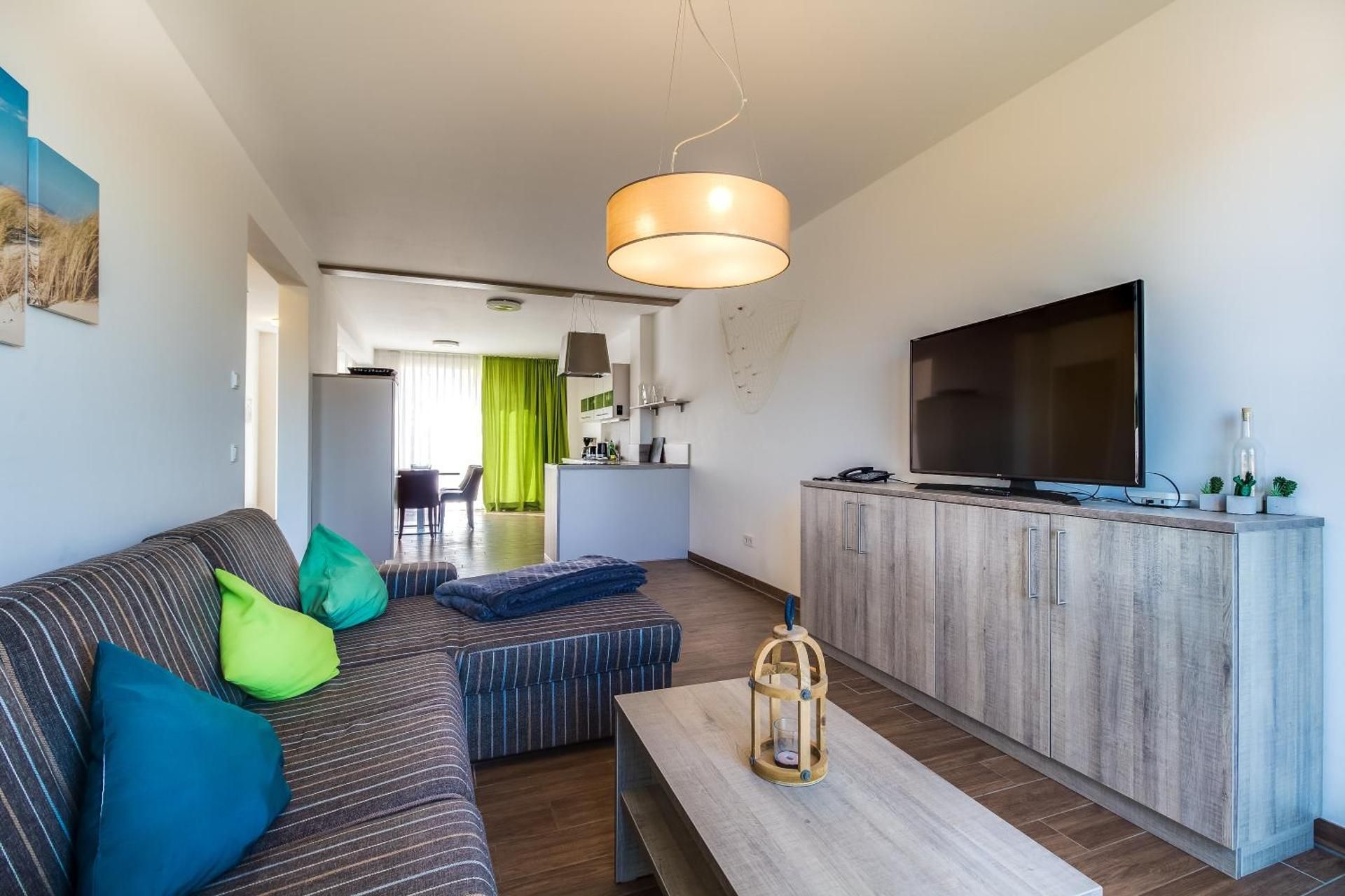 2-Bedroom Apartment "Ankerplatz"