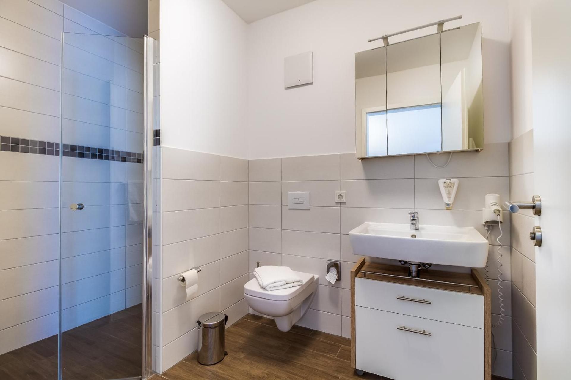 2-Bedroom Apartment "Ankerplatz"