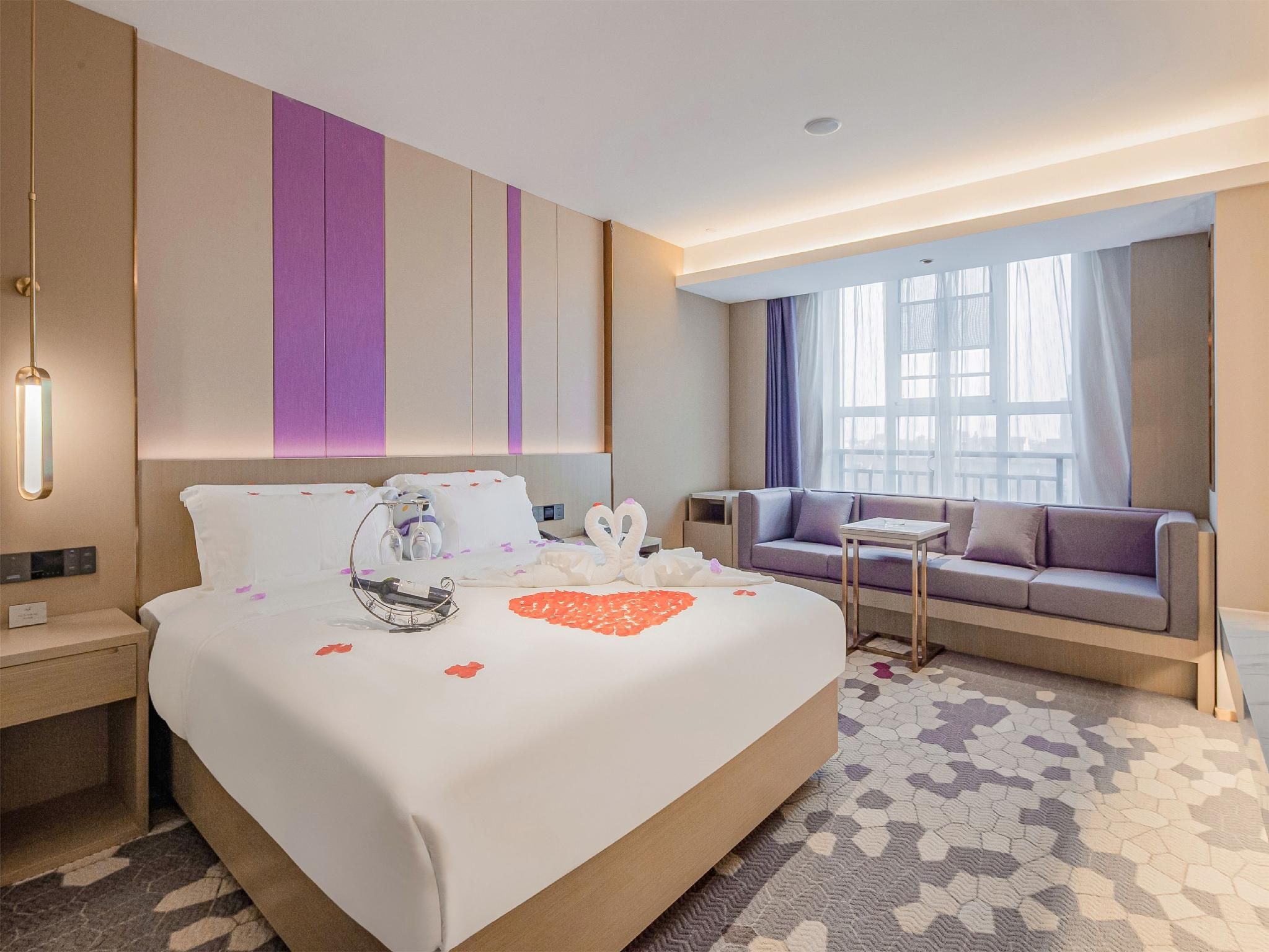 Lavande Hotel Yueyang County Fuya Lavande - Romantic Youxiang Room