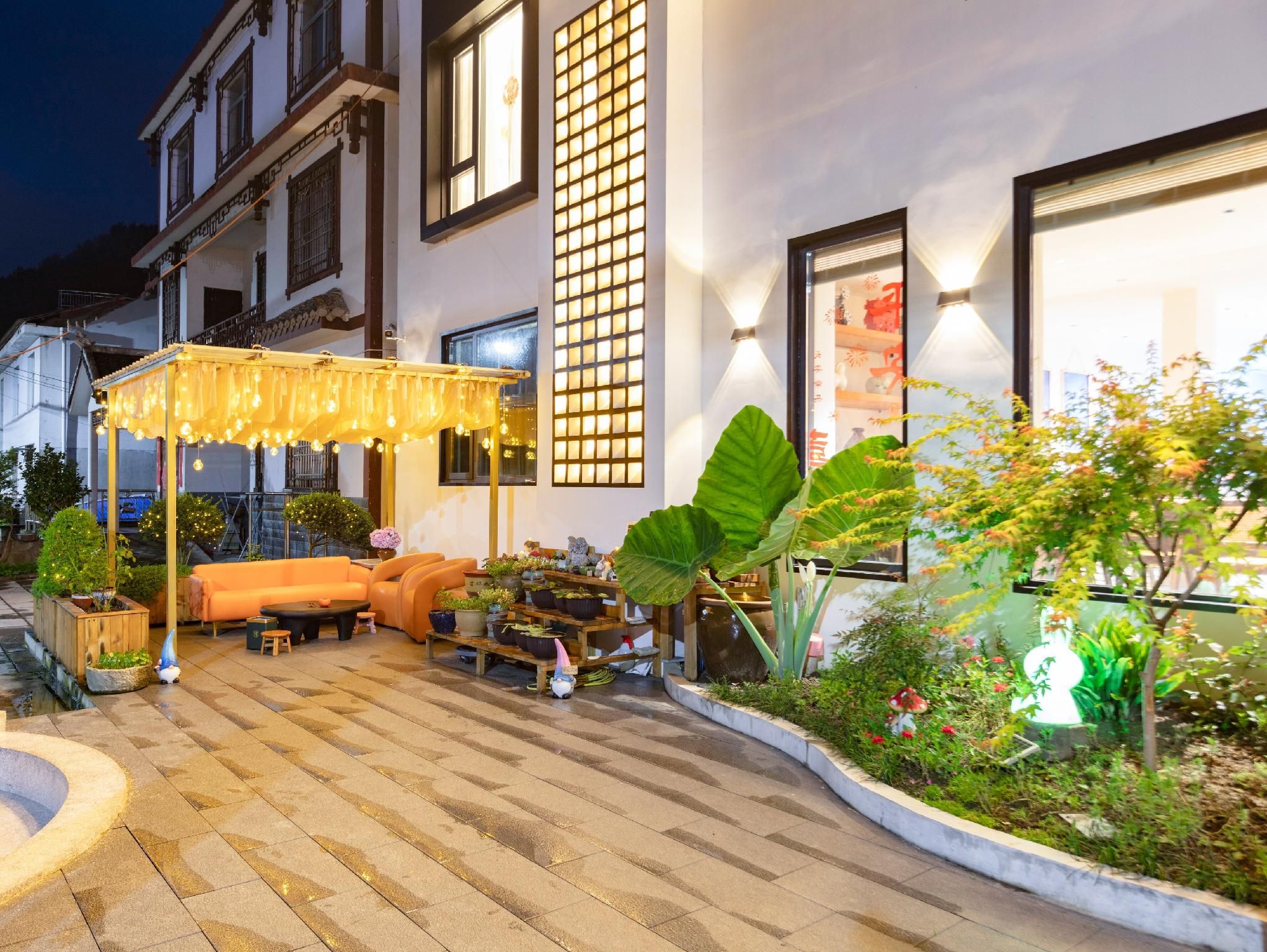 Everchanging Seasons Homestay