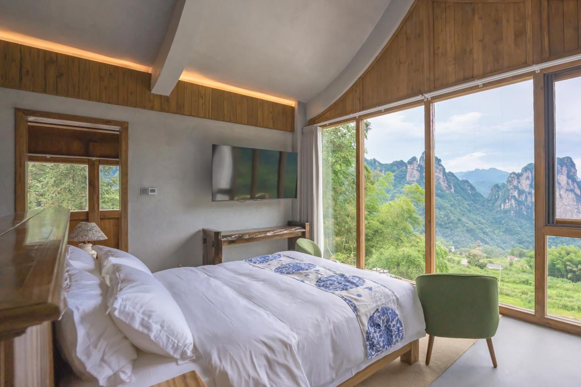Celestial Valley Twin Room with Mountain View