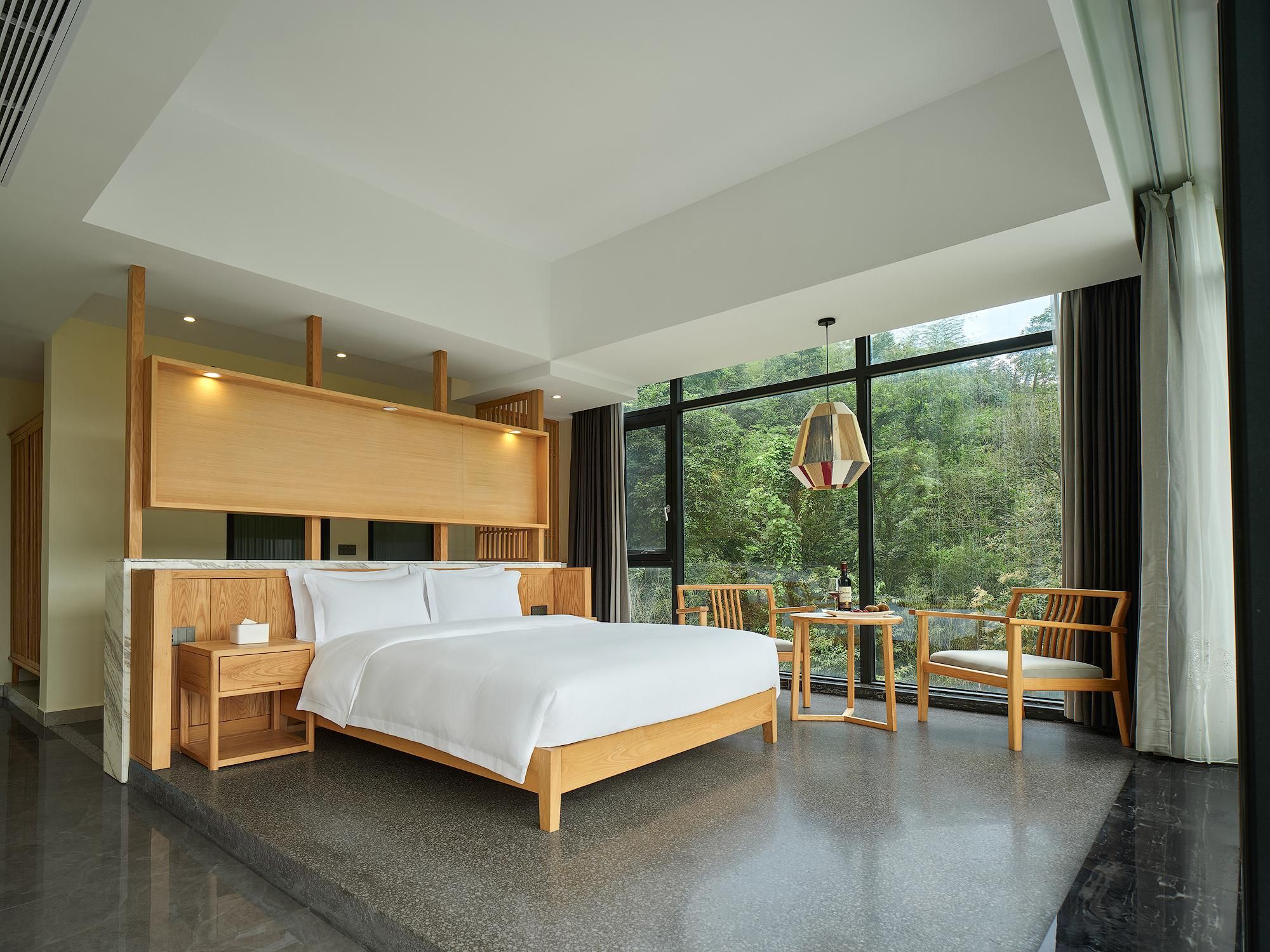 Serenity Valley - Zhangjiajie ALULA 01 2