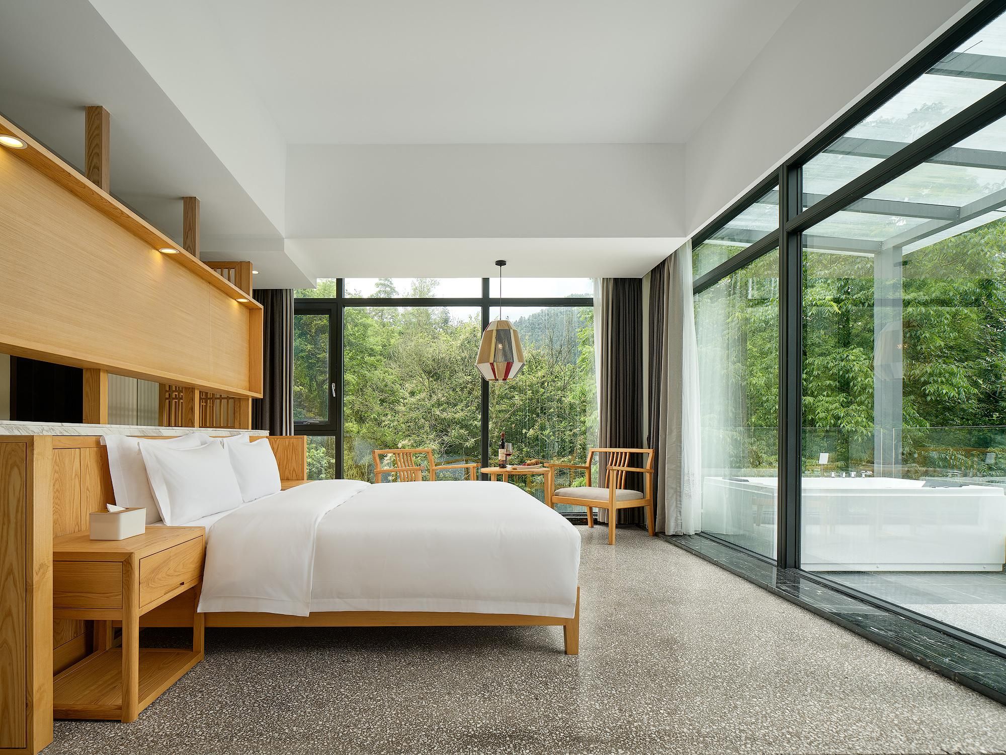 Serenity Valley - Zhangjiajie ALULA 01