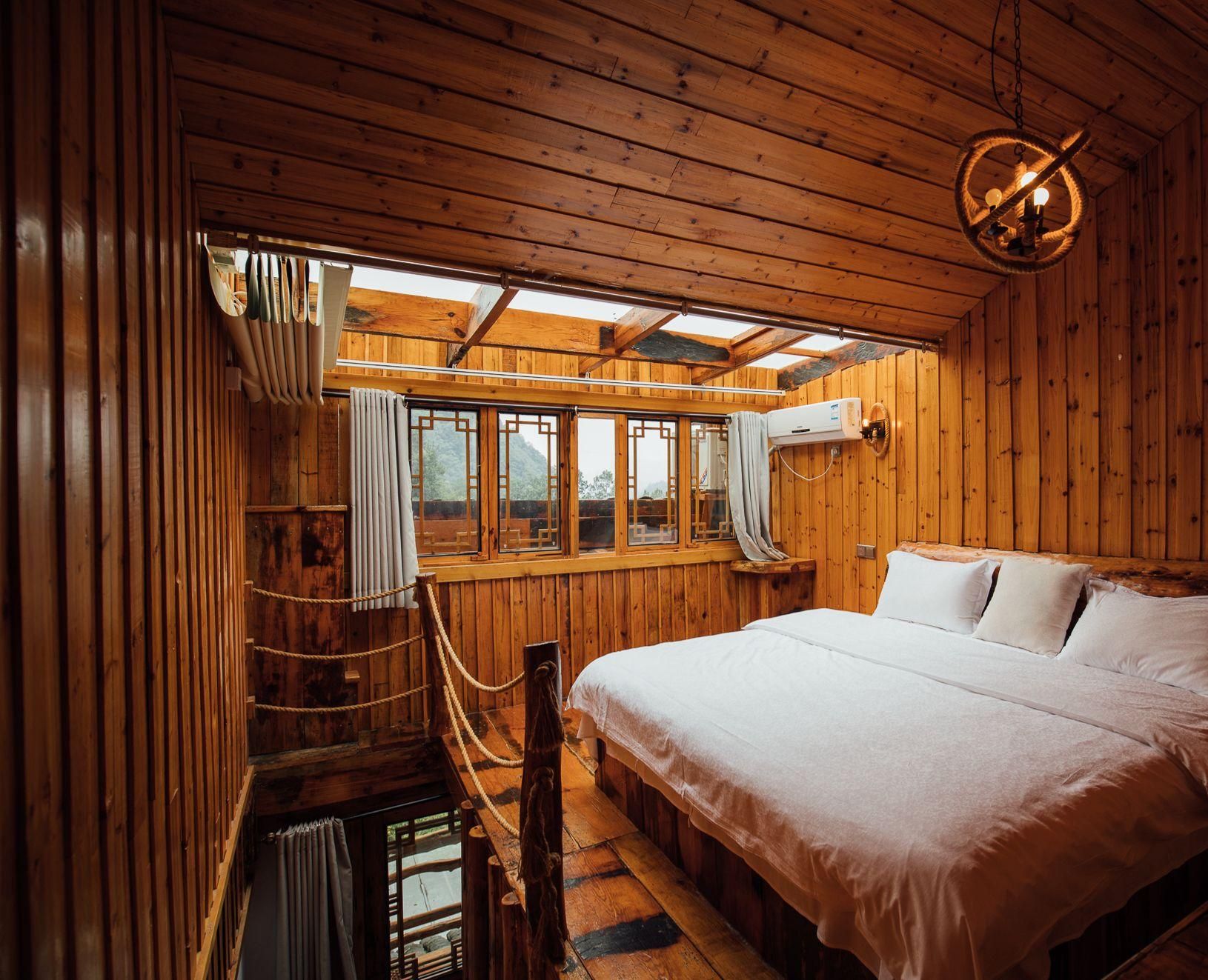Starry Night Suite