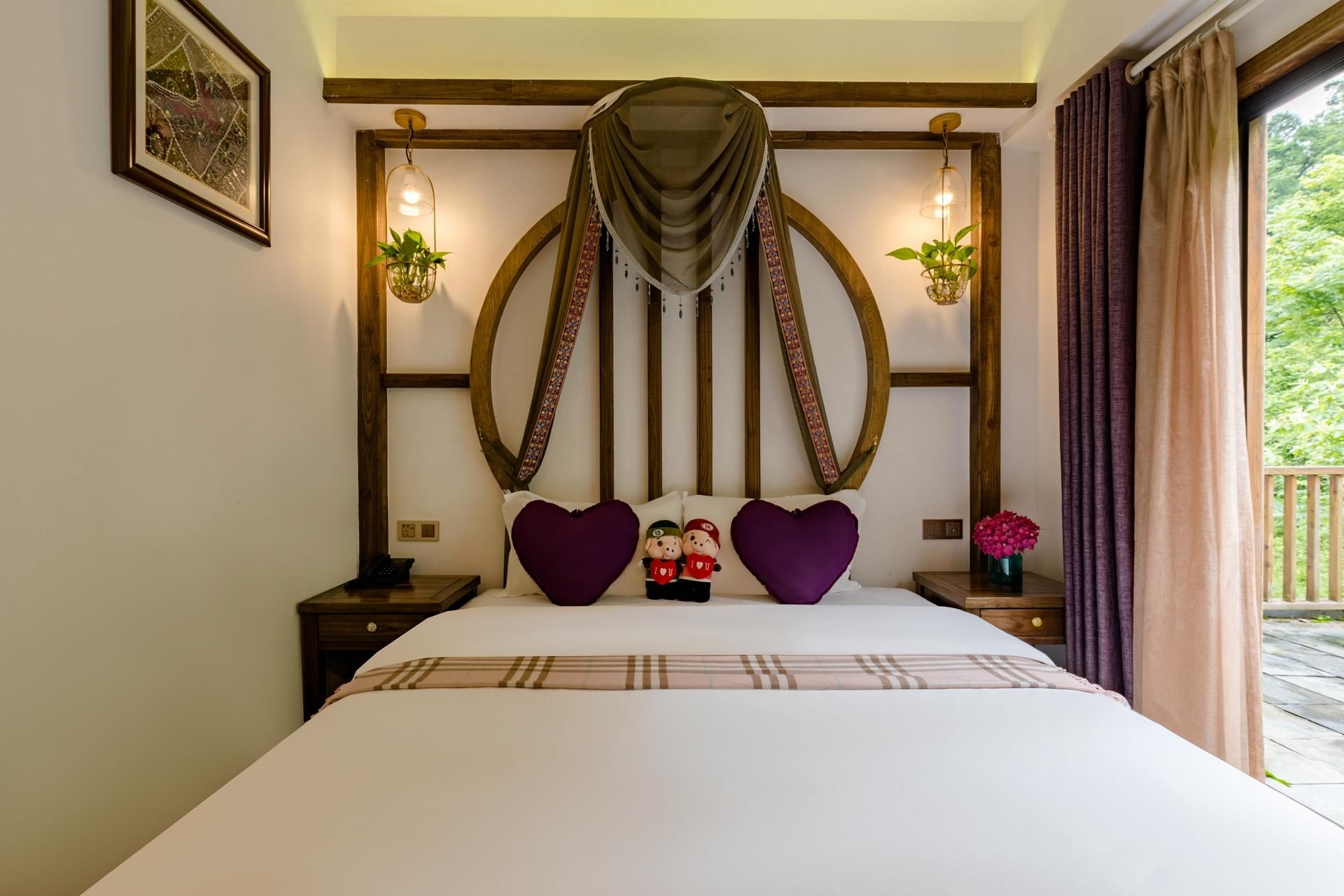 Couple Room