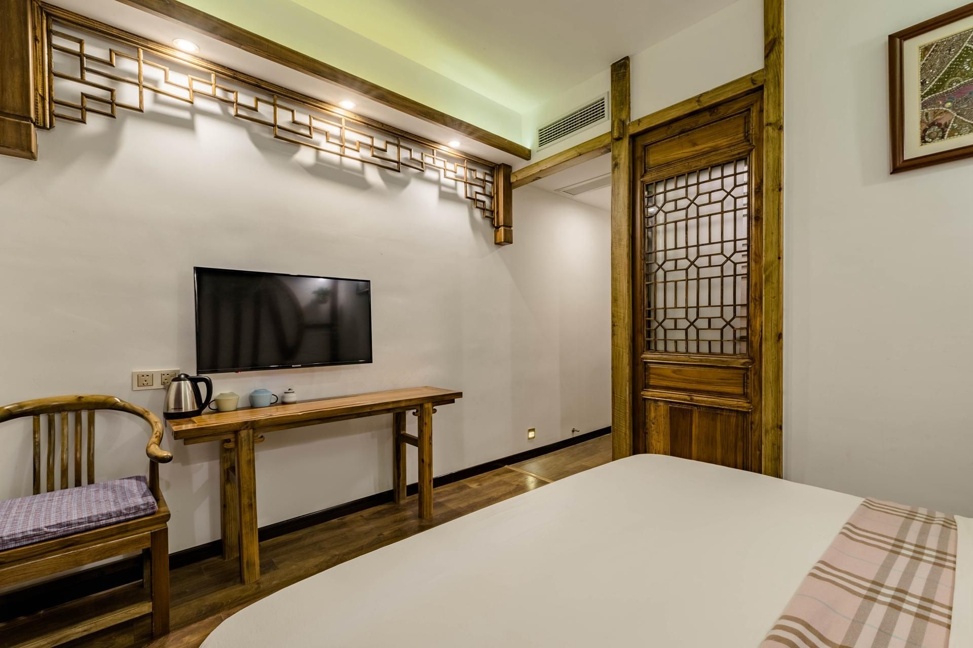 Couple Room
