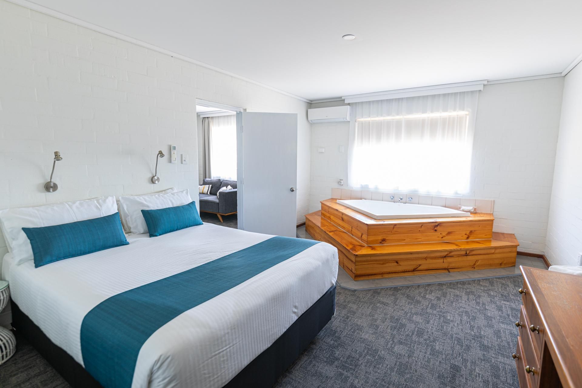 One Bedroom Apartment