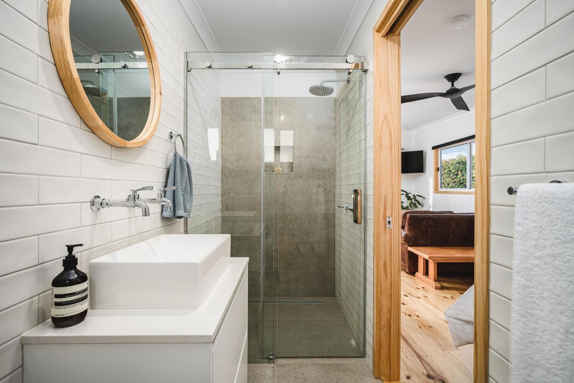Deluxe Double Room with Bath