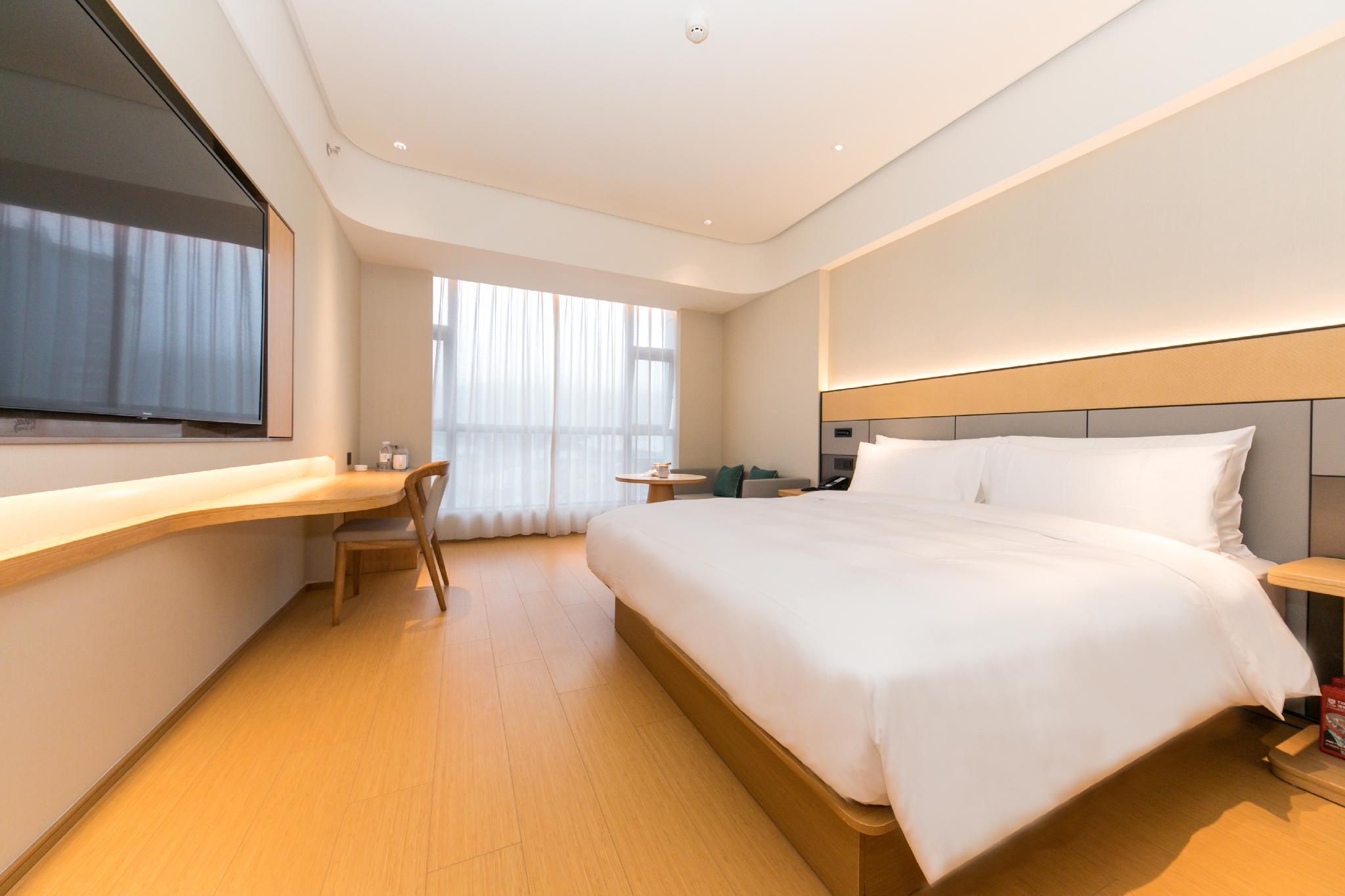 JI Hotel Zhangjiajie Tianmen Mountain Huazhu - Superior BedRoom