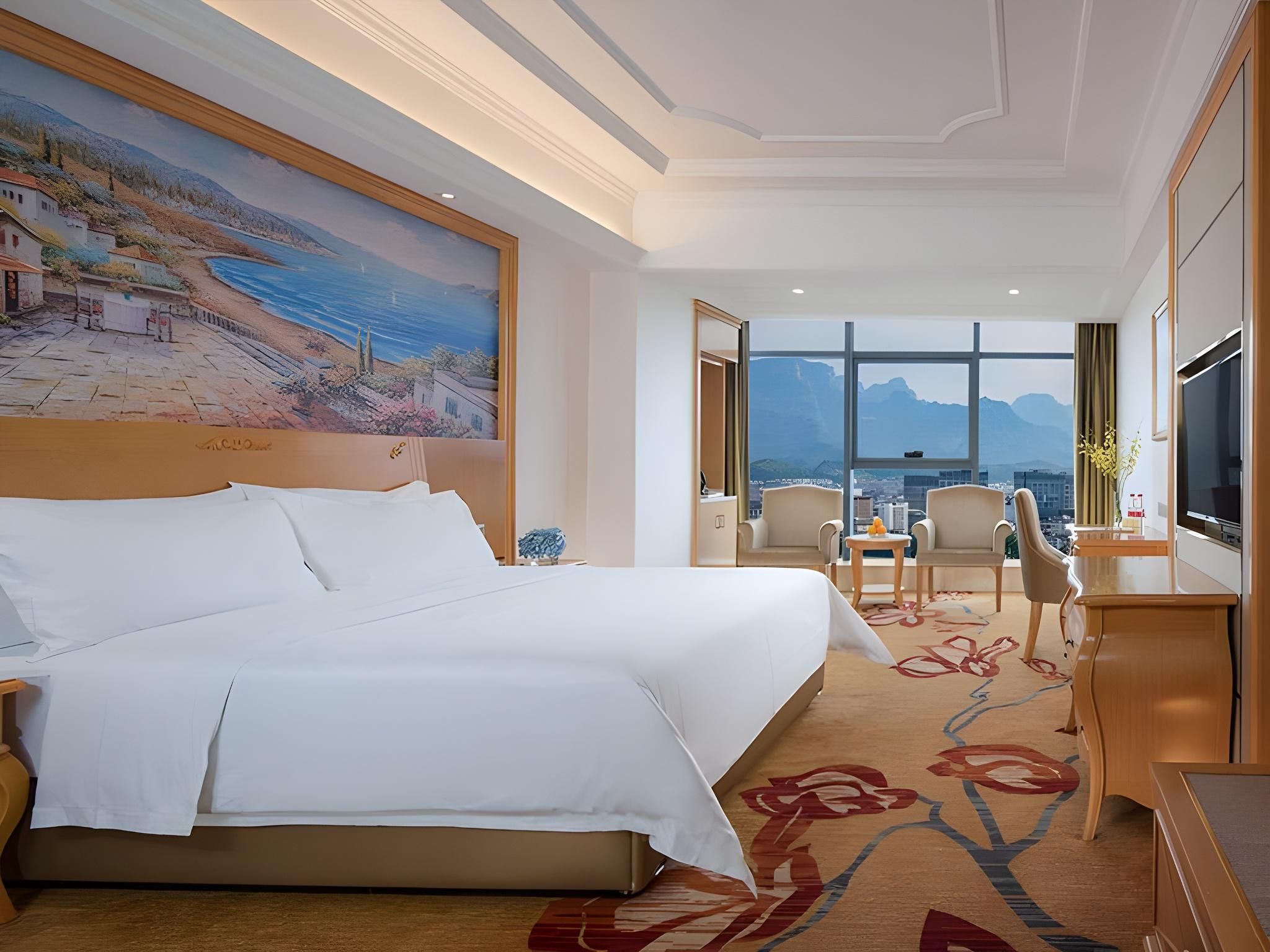 WH - 1 Bed Room with View