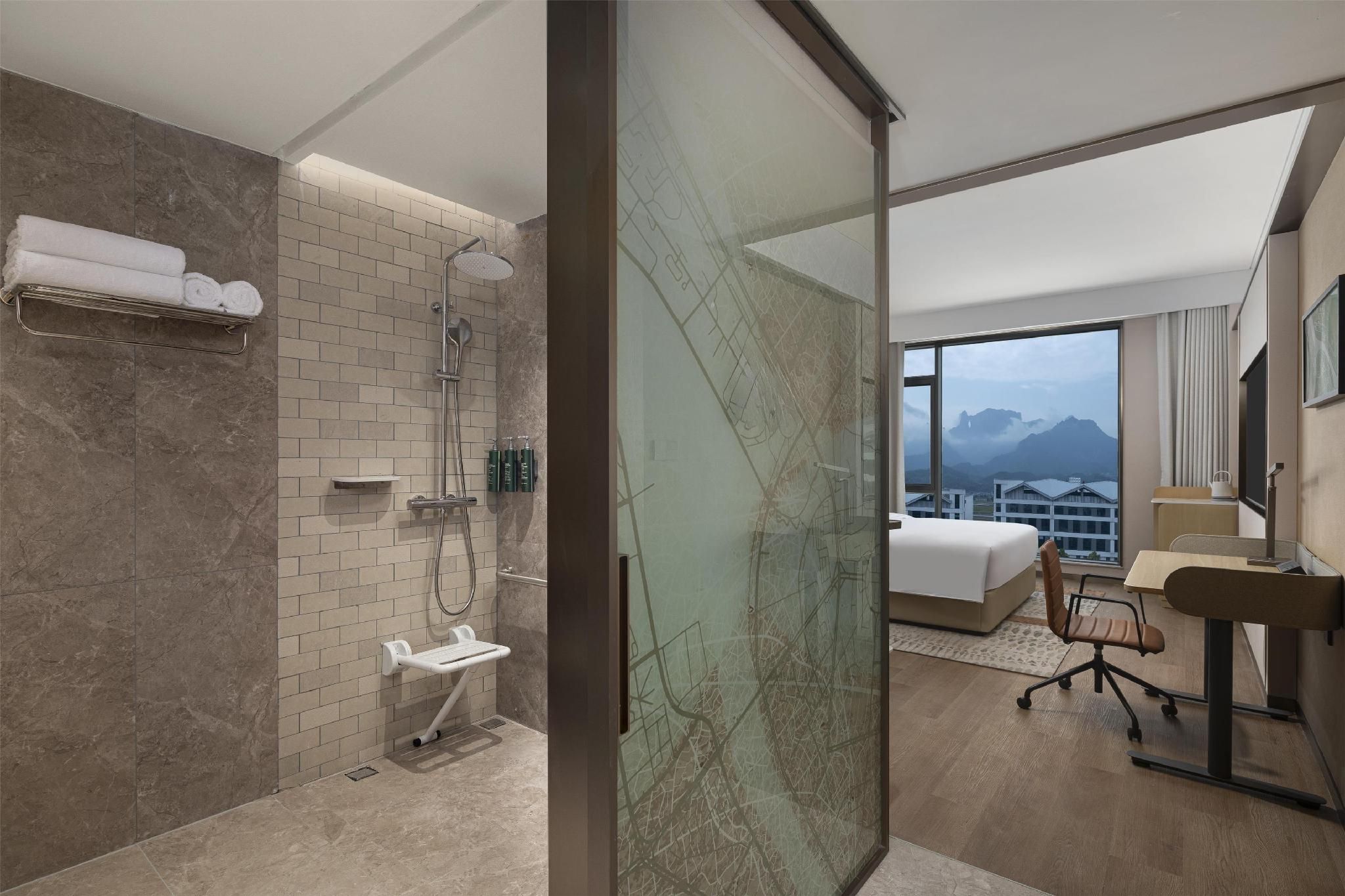 King Accessible Room 