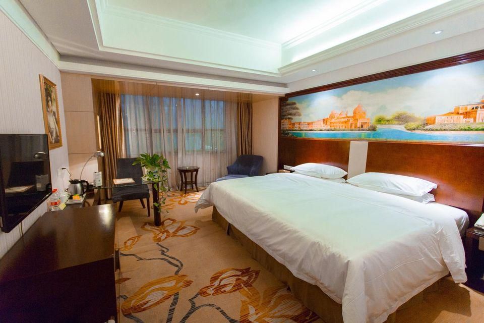 Double Room with View