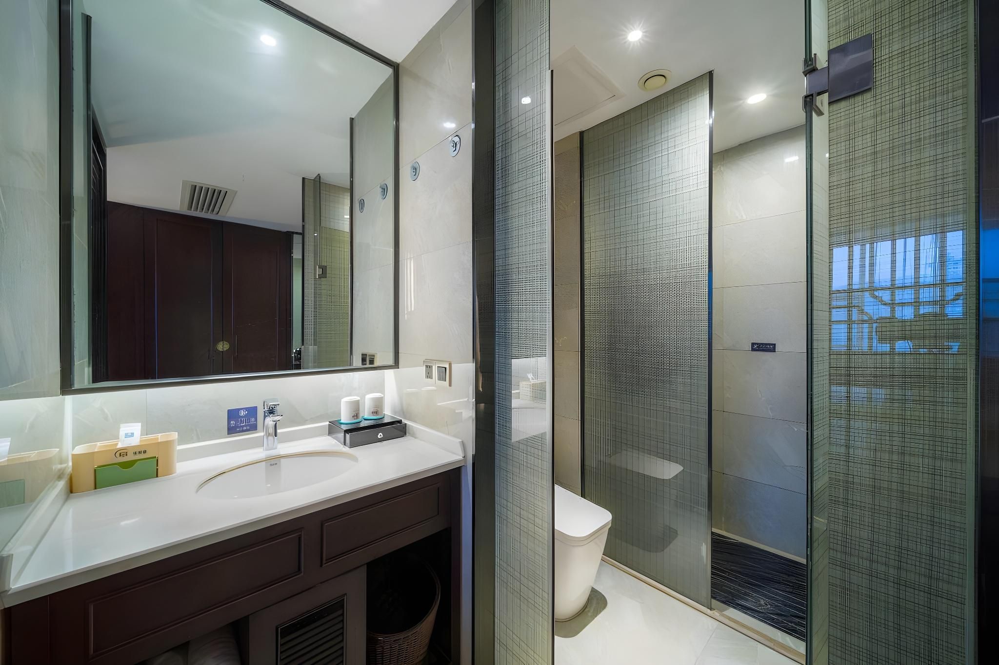 Zero Pressure Twin Room