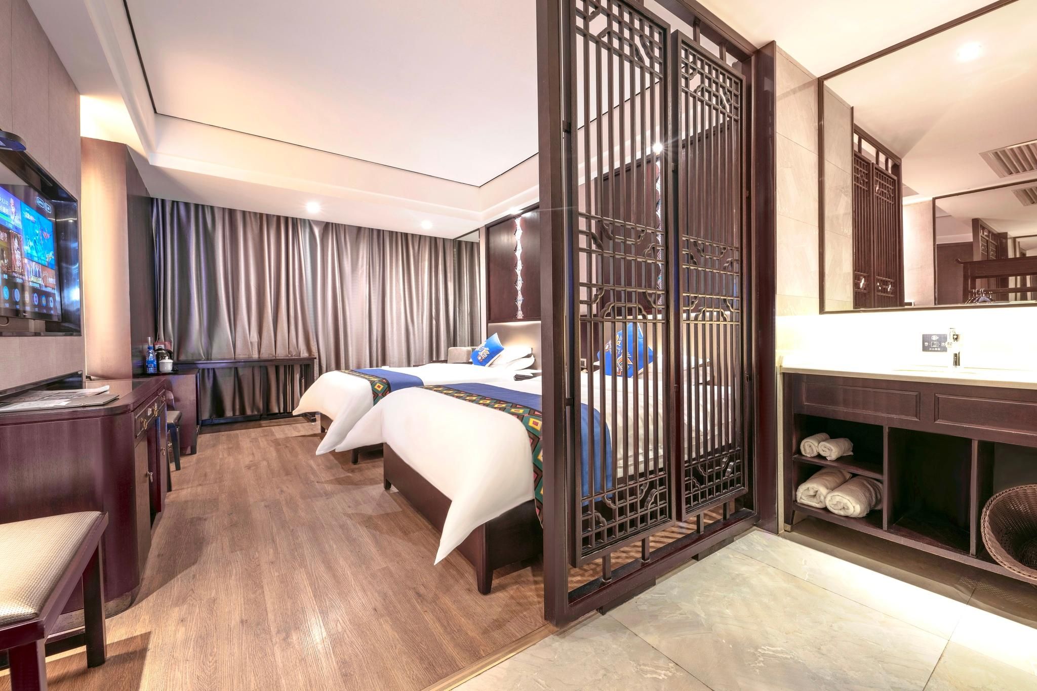 Firend He Hotel (Tianmen Mountain Park Store Zhangjiajie) Deluxe Twin Room