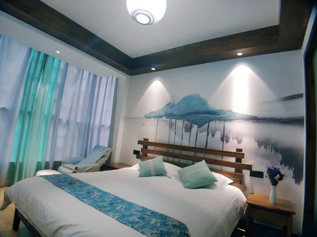 Theme King Room