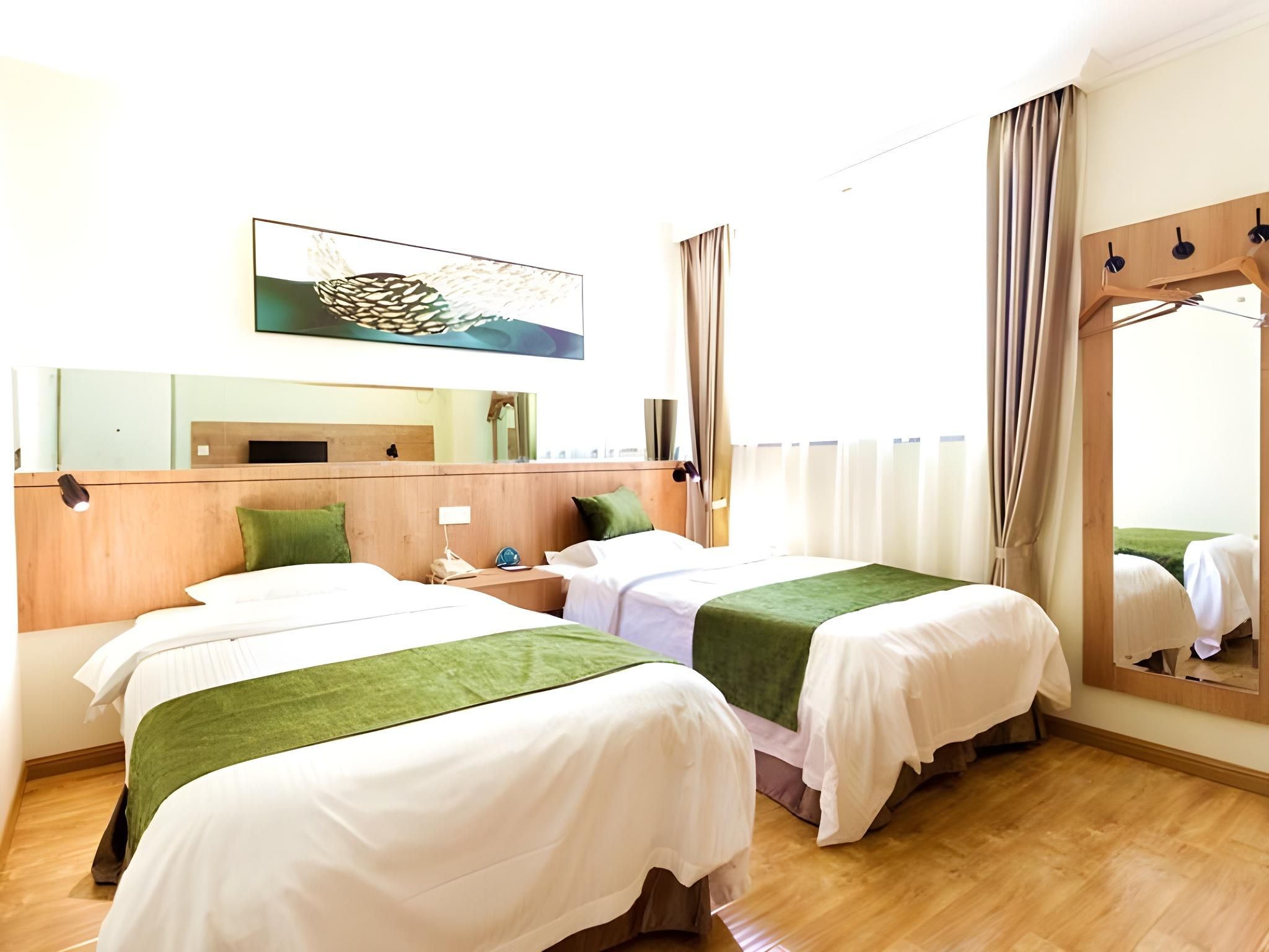 2 Bed Twin Superior Room