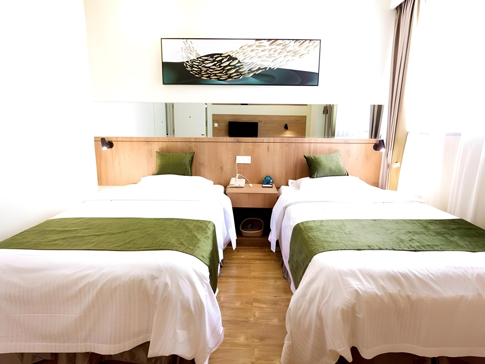 2 Bed Twin Superior Room