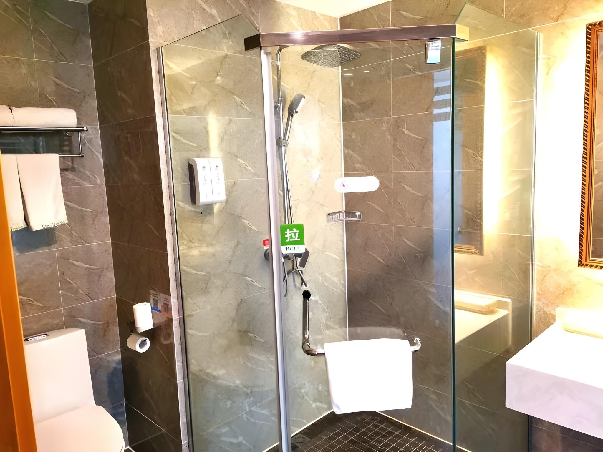 GreenTree Inn Danyang Danbei Town Xinqiao Family Room 3