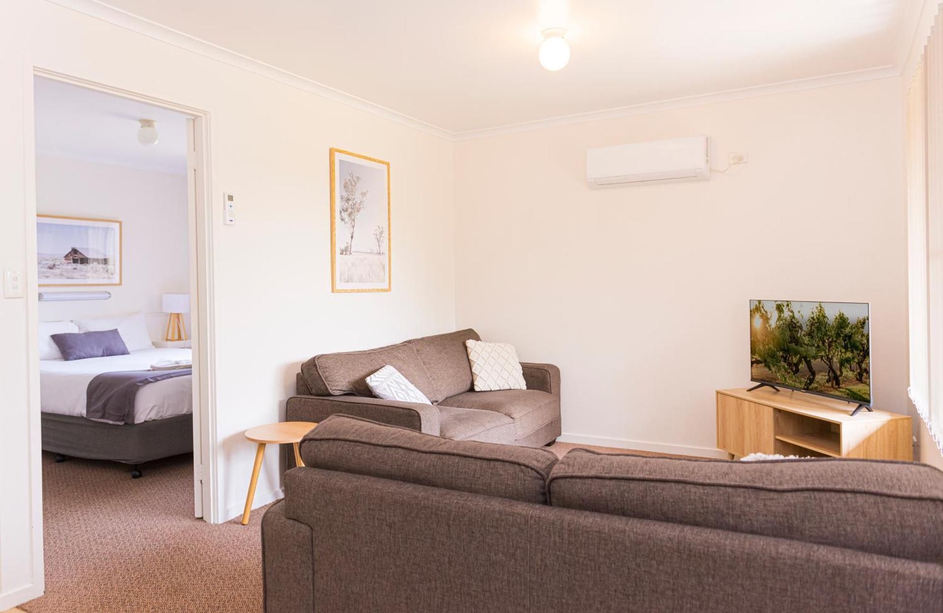 One-Bedroom Bungalow