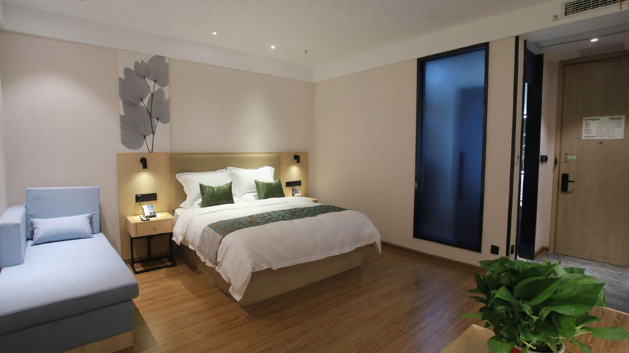 Green Tree Inn Express Danyang Wuyue Square Railway Station Hotel Queen Room 2