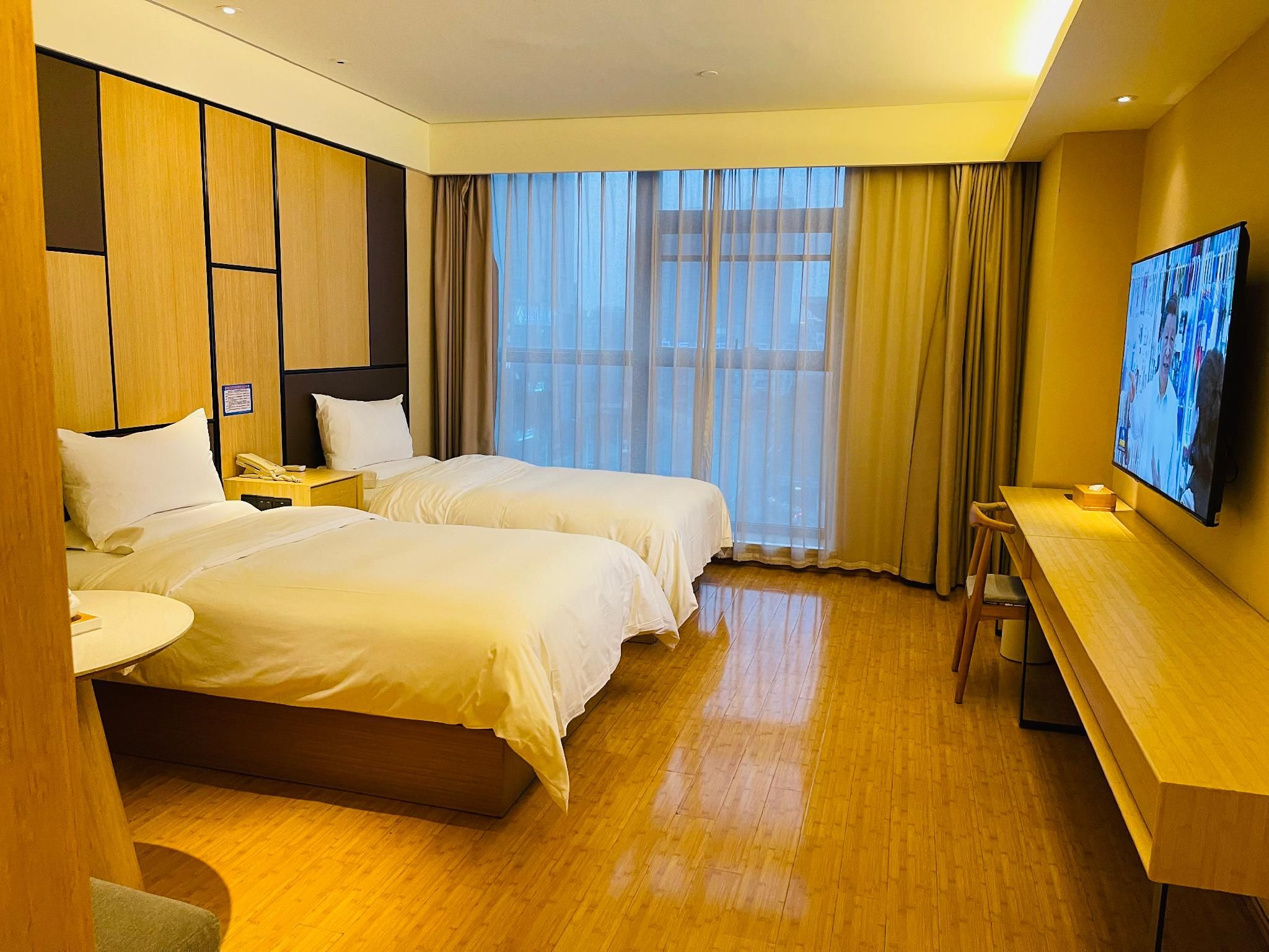 Twin Business Room