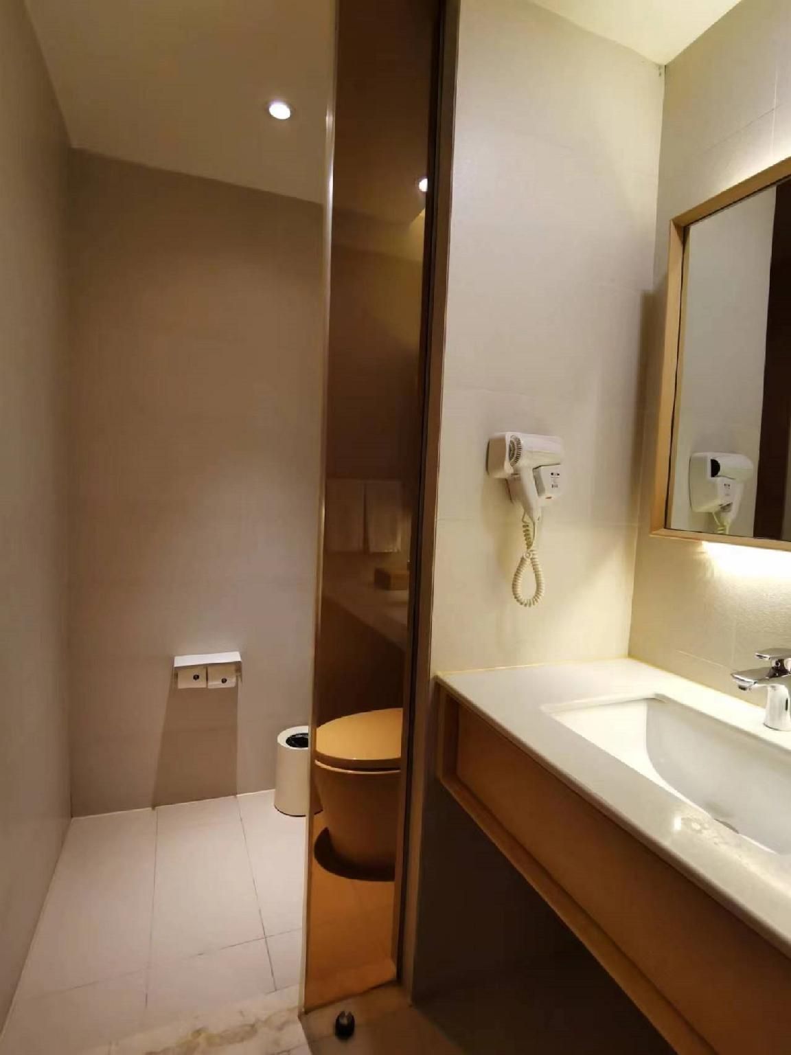 Business Queen Bed Room