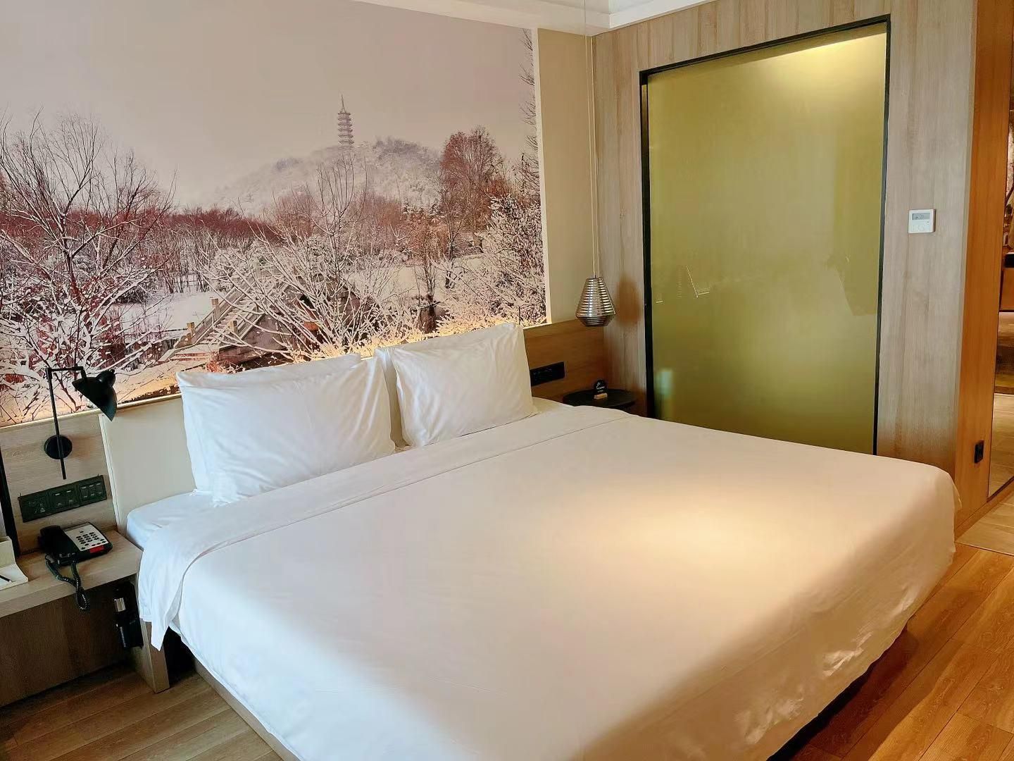 Executive room, Guest room, 1 Queen