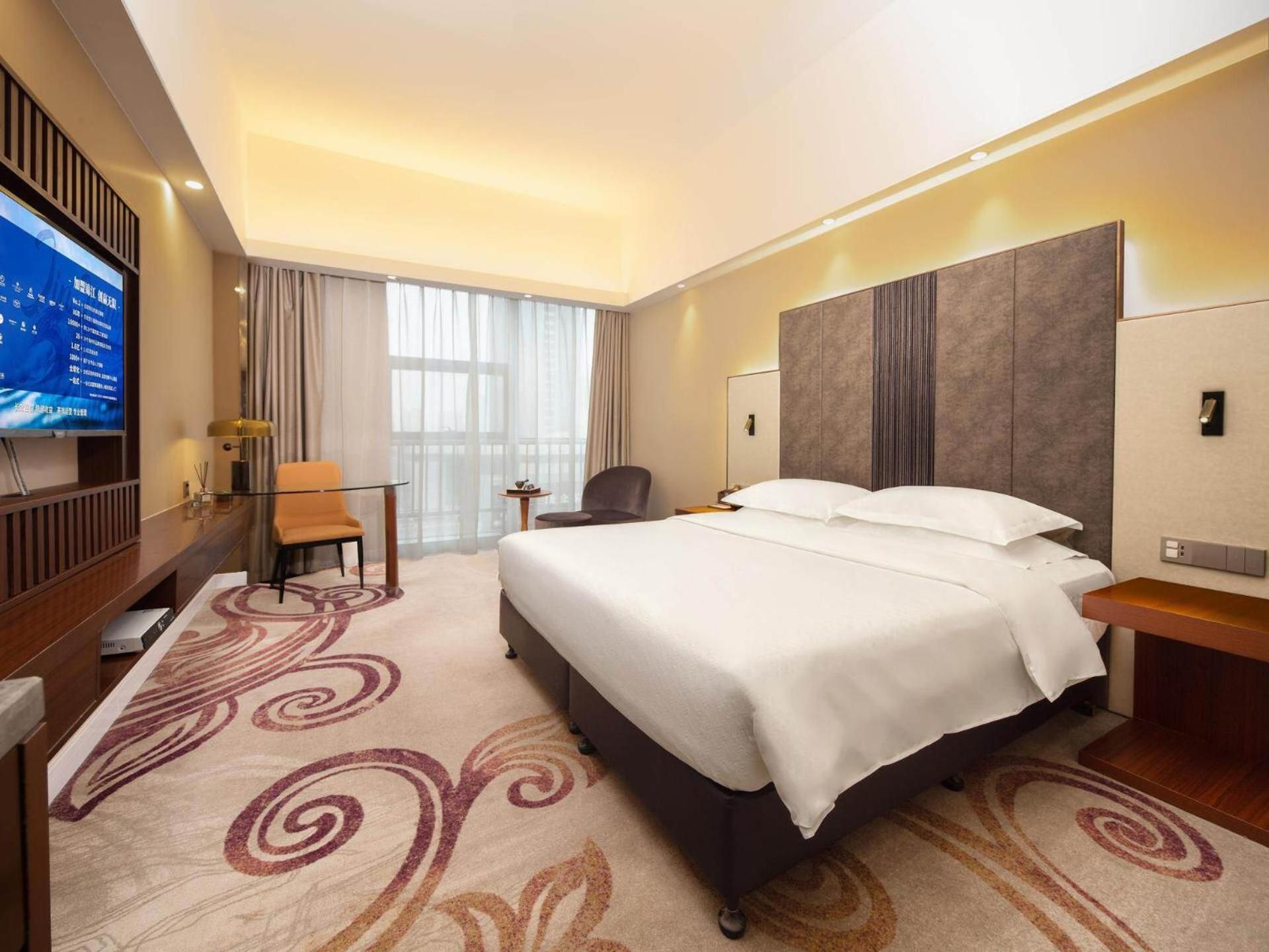 Elegant Business Room