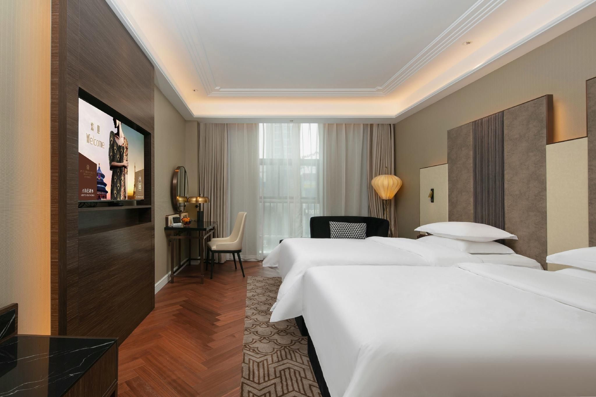 Elegant Twin Room