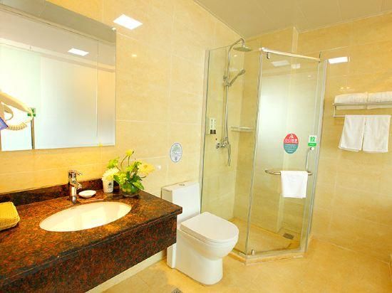 GreenTree Inn Zhenjiang Jiangsu Science and Technology university Youth Square Express Hotel Queen Room 3