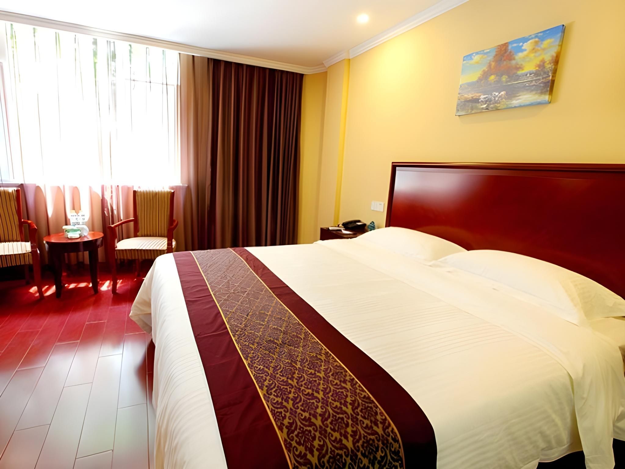 GTR - Guest Room with One 1.8M Bed