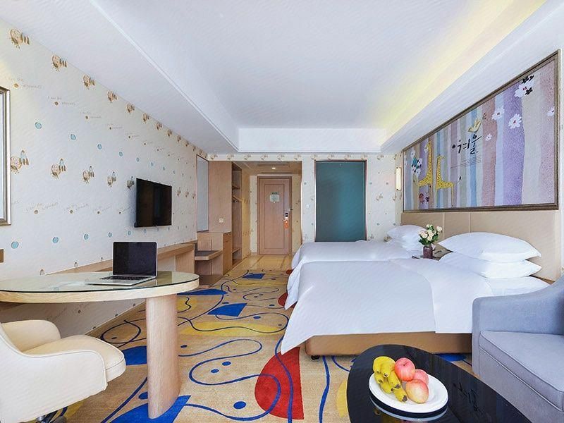 Twin Bed Room