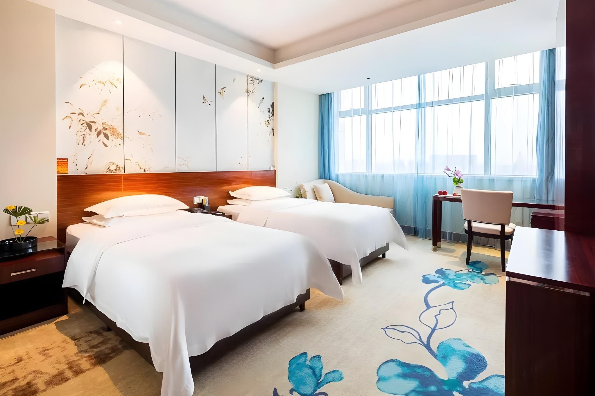 Twin Deluxe Room