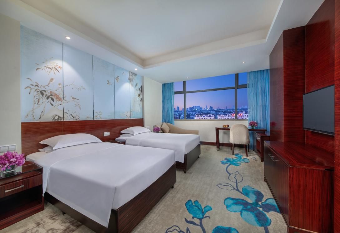 Twin Executive Room