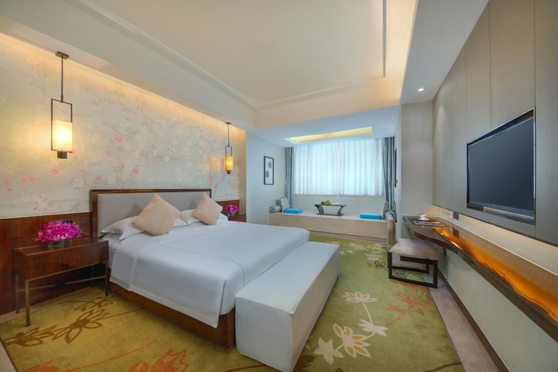Tatami Queen Room