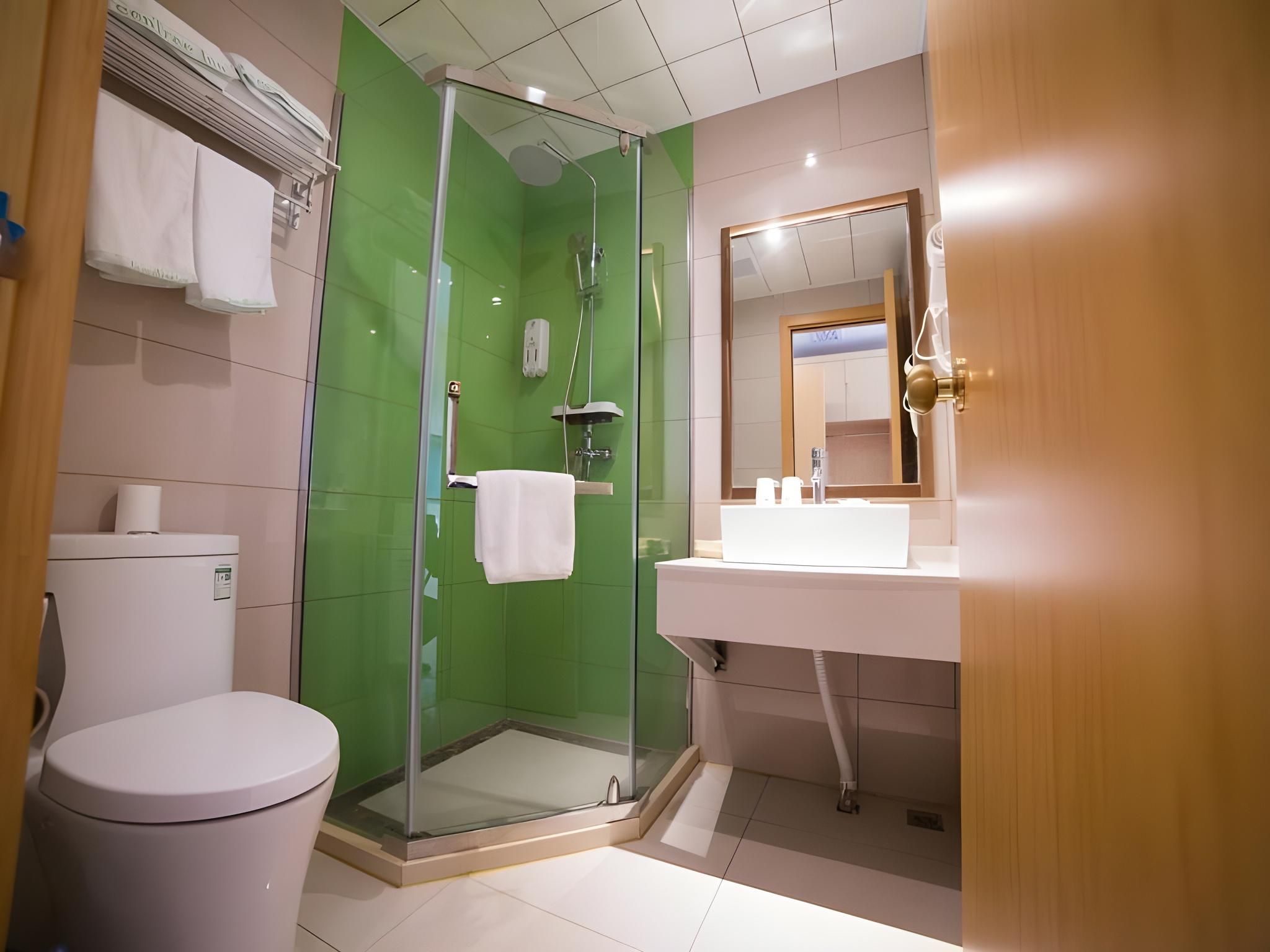 GreenTree Inn ZhenJiang Jurong City Tianwang Town Tianzheng Square Business Twin Room 3