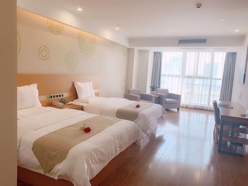 Twin Room with View