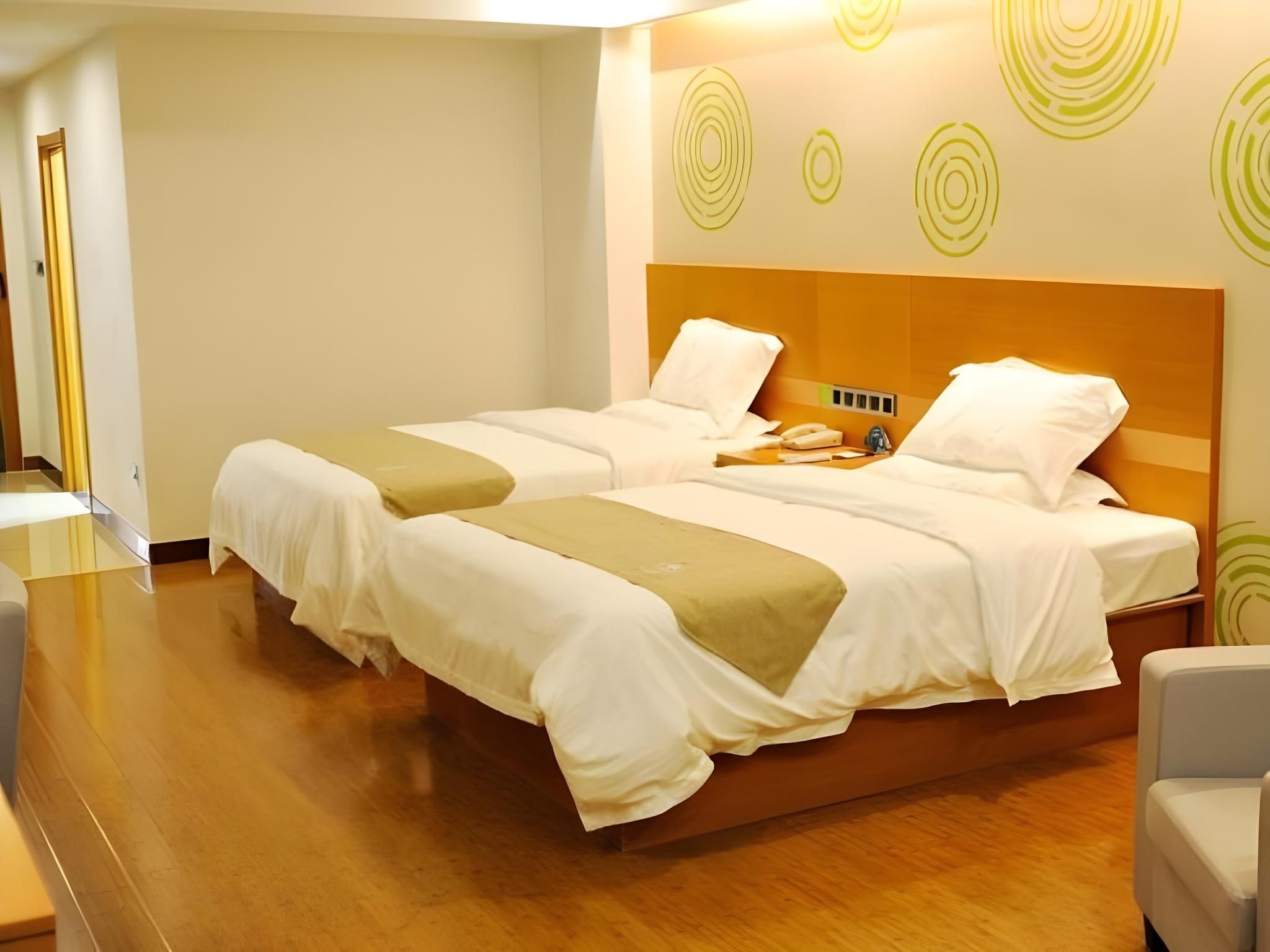 Twin Bussiness Room