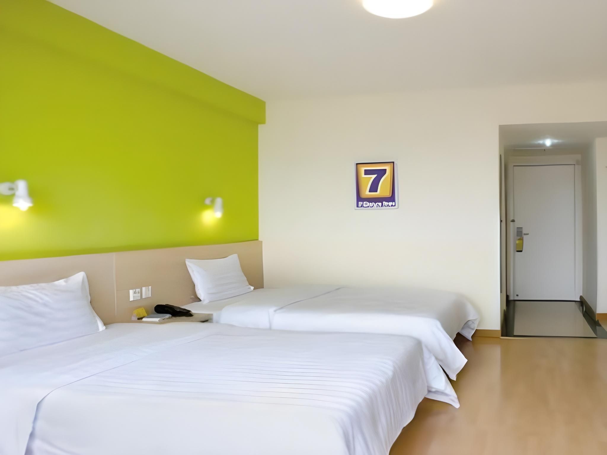 7 Days - Zizhu Twin Room