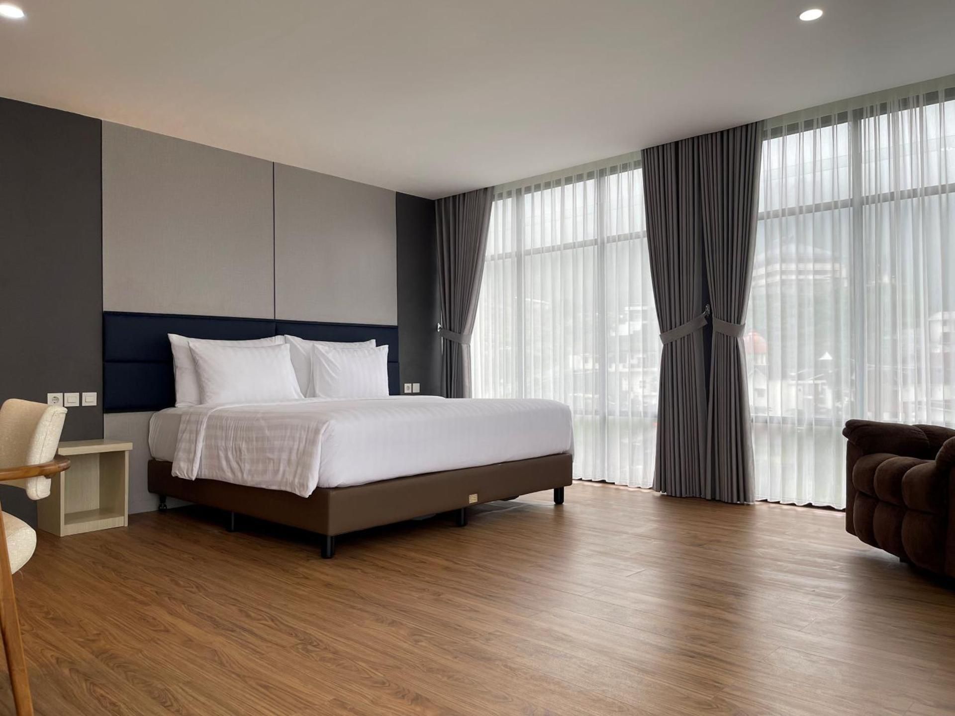 Gulala Azana Hotel & Resort Guci Tegal Presidential Suite