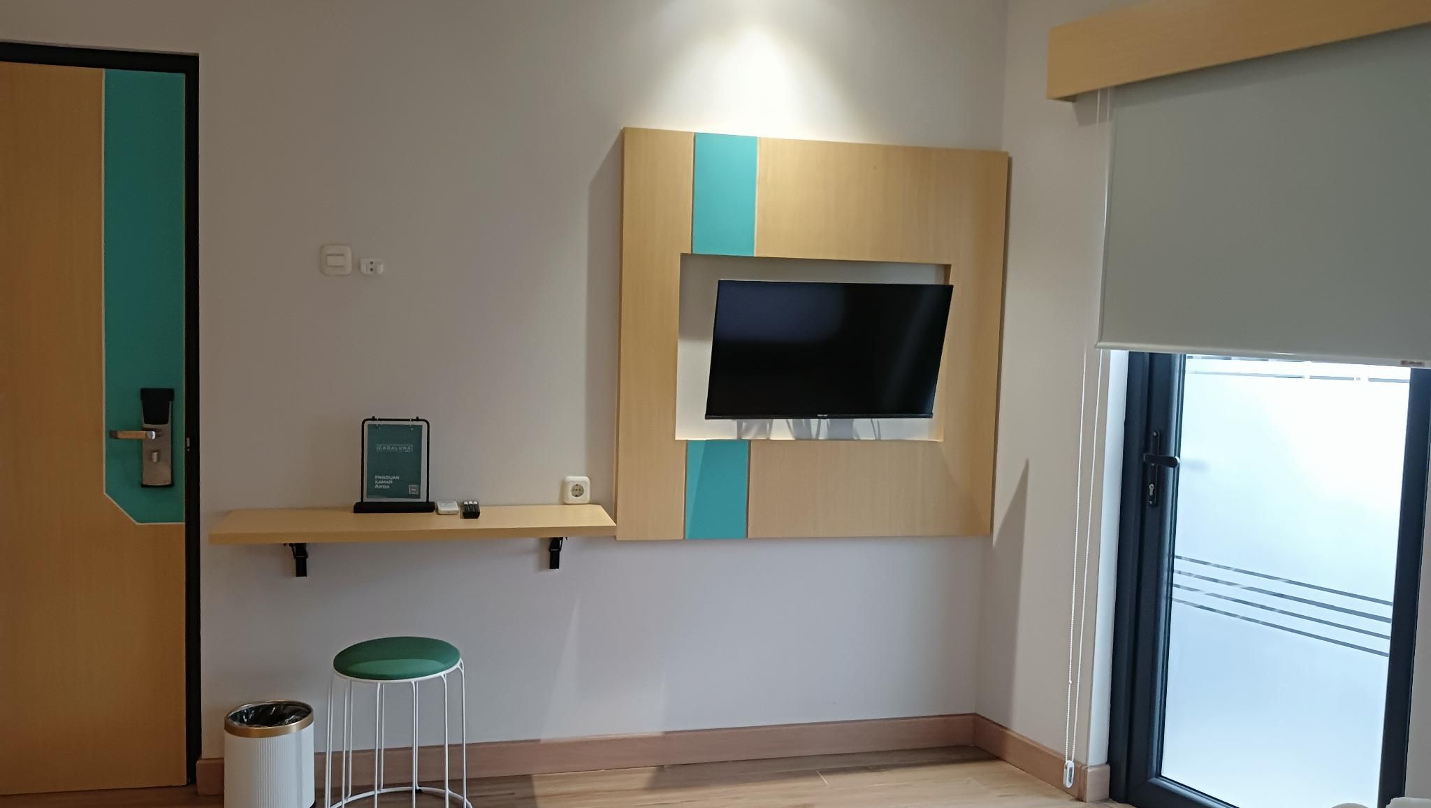 CASALUNA BED & BREAKFAST PURWOKERTO Deluxe Balcony 3