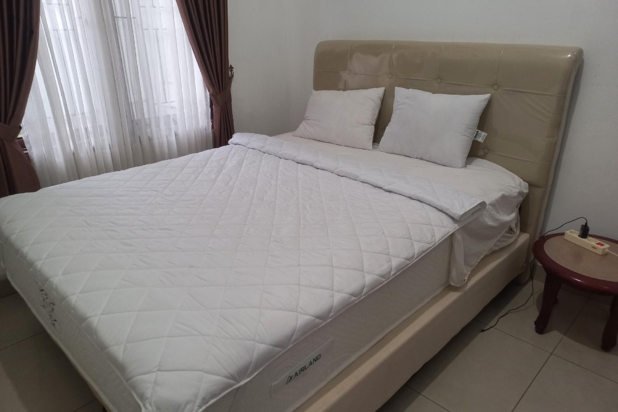 Deluxe Double (Room Only)