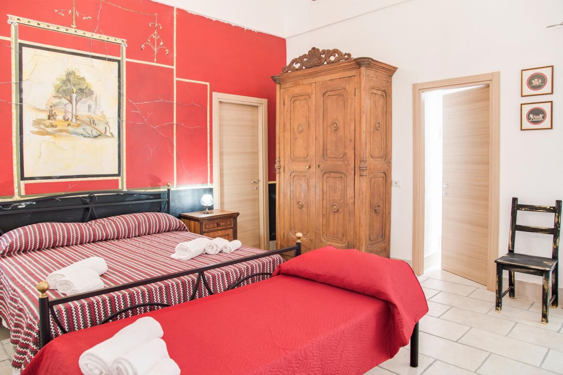 Quadruple Room with Private Bathroom