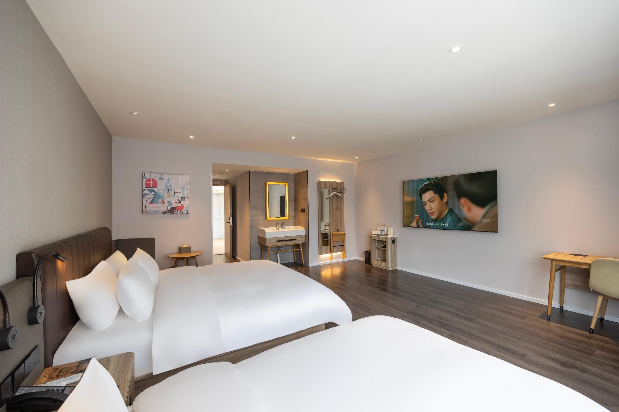 Deluxe Family Room, Guest room