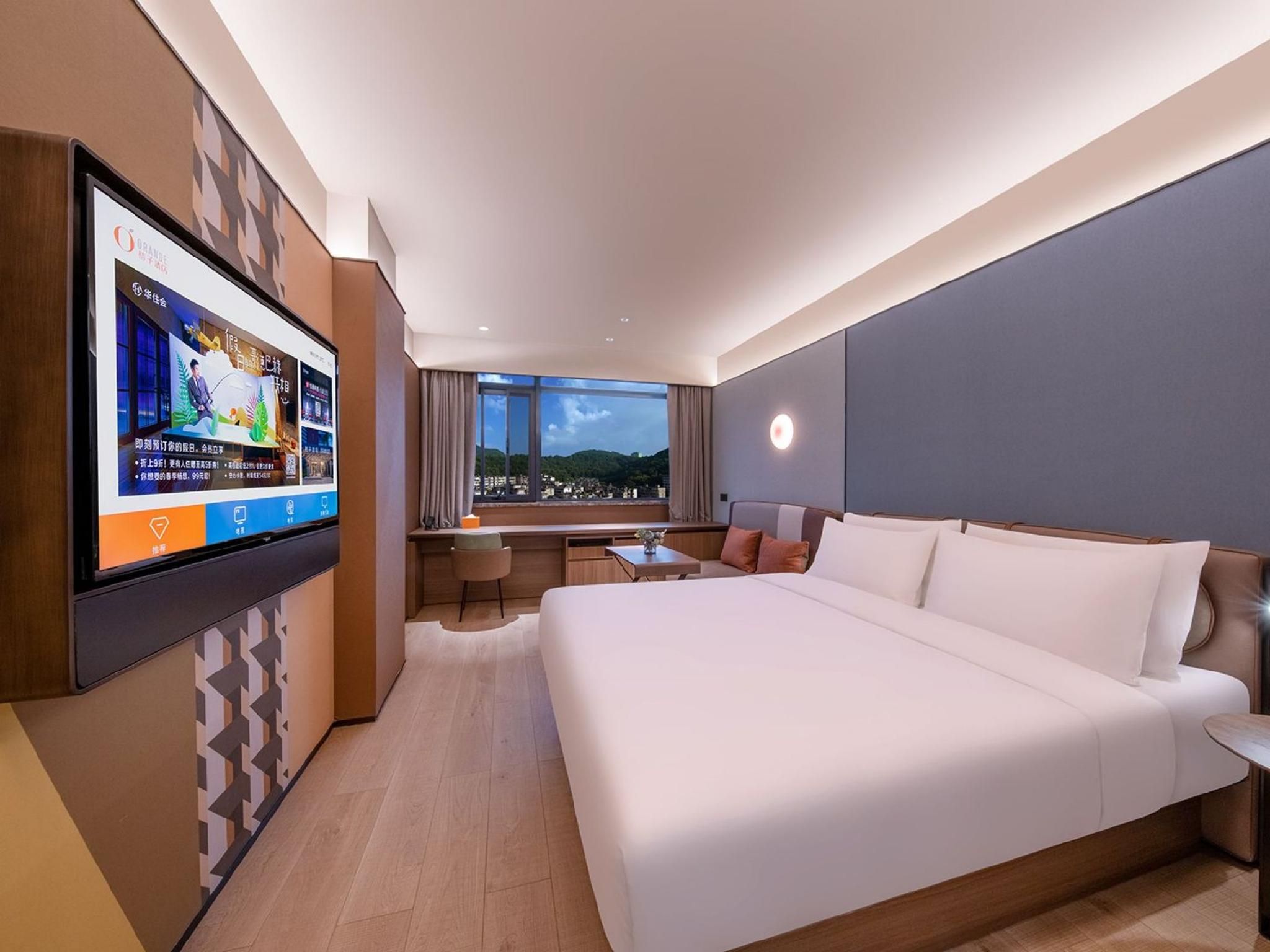 Huazhu - California Sunshine Deluxe 1 Bed Room