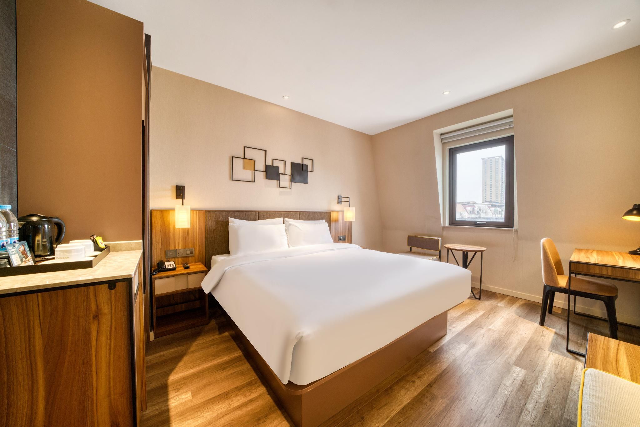 Huazhu - Superior BedRoom