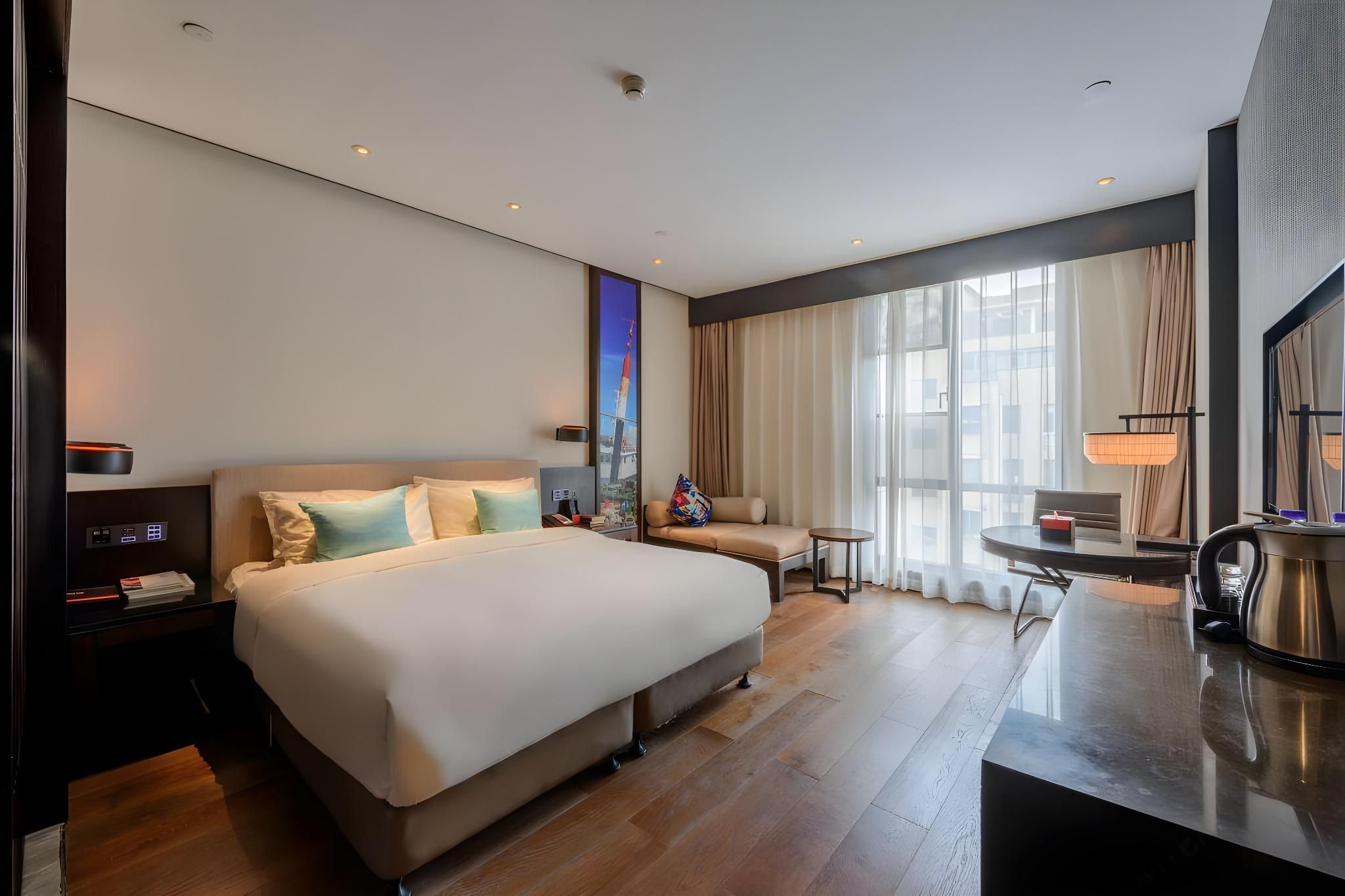 Big Room