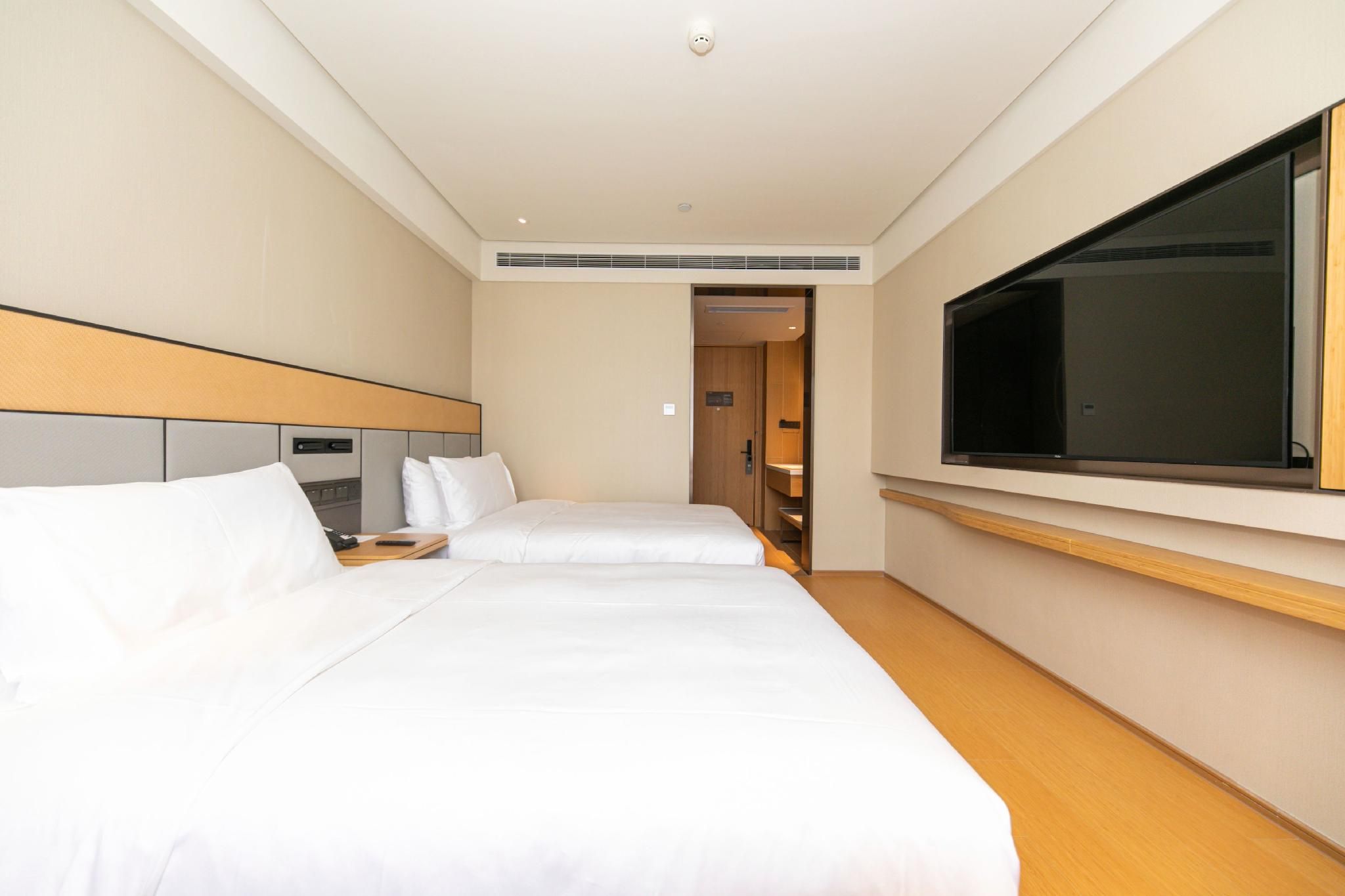 Standard Twin Room A